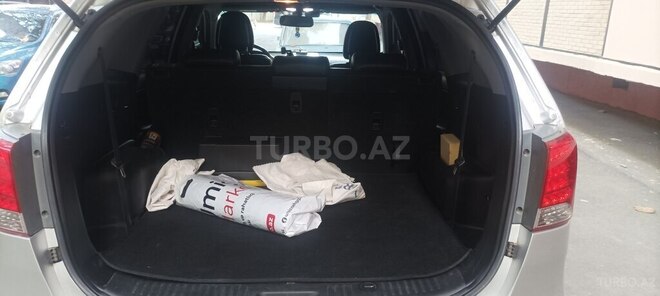 Kia Sorento 2011, 178,000 km - 2.2 л - Mingəçevir