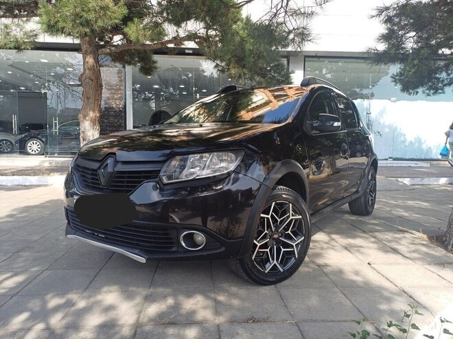 Renault Sandero Stepway 2014, 350,000 km - 1.6 l - Bakı