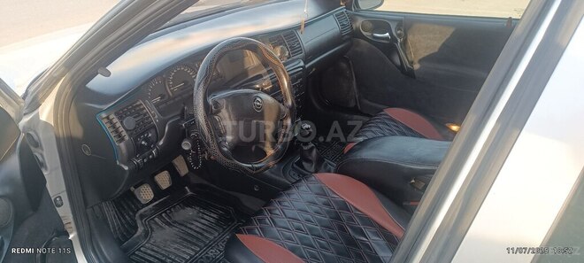 Opel Vectra 1999, 271,198 km - 1.6 l - Bakı