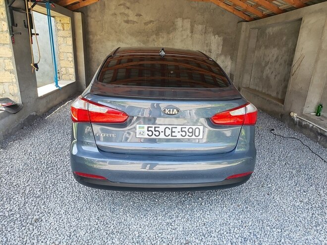 Kia Forte-2