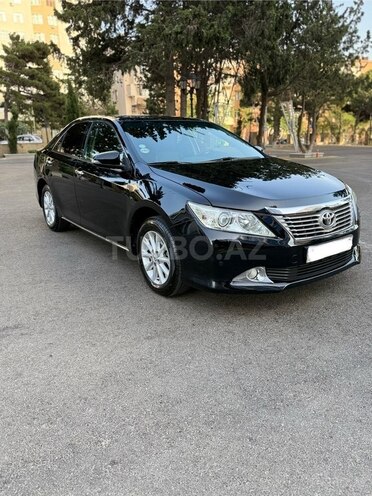 Toyota Camry-2