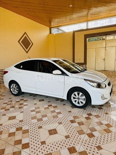 Hyundai Accent 2019, 135,300 km - 1.4 л - Gəncə