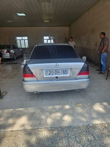 Mercedes C 220 1994, 300,000 km - 2.2 l - Şəmkir