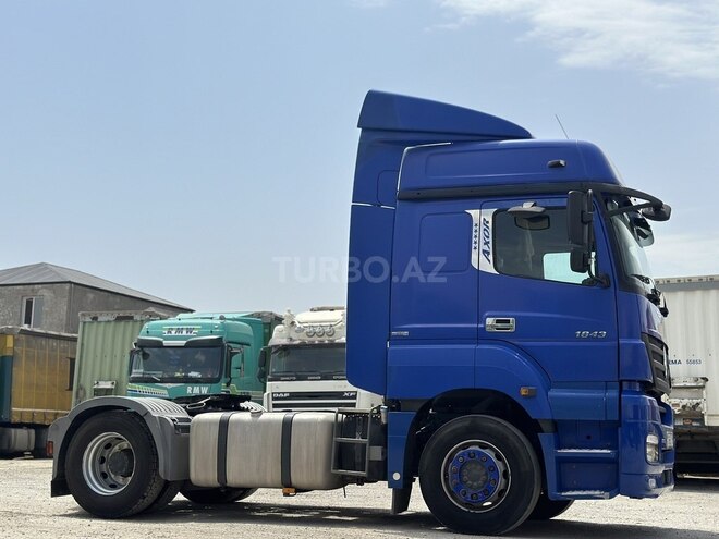 Mercedes Axor 1843 2007, 1,300,000 km - 13.0 l - Bakı