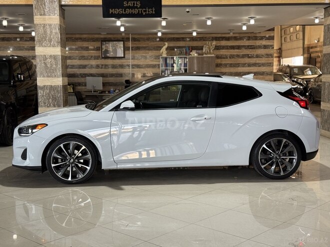 Hyundai Veloster-8