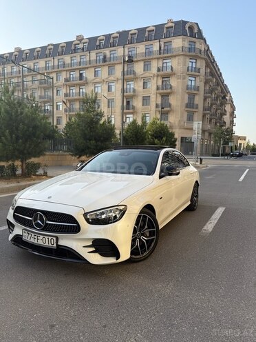 Mercedes E 300 e 2021, 56,800 km - 2.0 l - Bakı