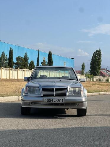 Mercedes E 220 1995, 192,694 km - 2.2 l - Gəncə