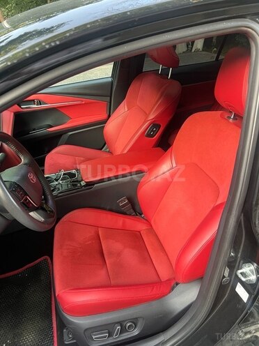Toyota Camry 2024, 18,000 km - 2.0 l - Bakı