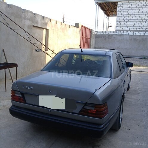 Mercedes E 250 1989, 500,889 km - 2.5 l - Ağstafa