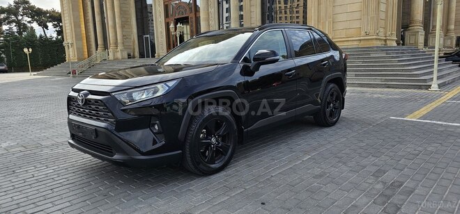 Toyota RAV4-3