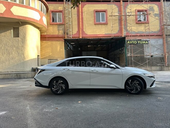 Hyundai Elantra 2024, 10,000 km - 1.5 l - Bakı