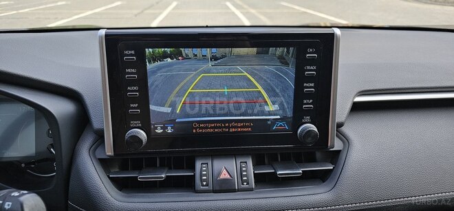Toyota RAV4-10