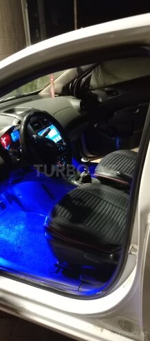 Chevrolet Aveo-8