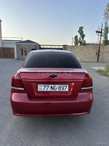 Chevrolet Aveo-8