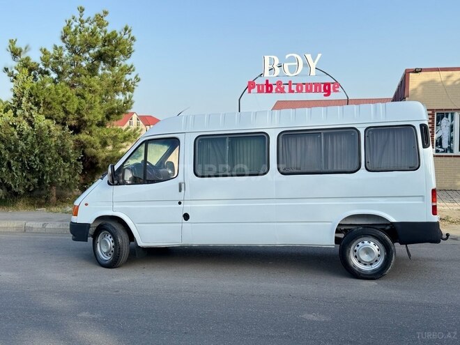 Ford Transit 1999, 525,000 km - 2.5 l - Quba