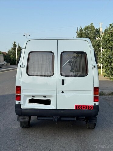 Ford Transit 1999, 525,000 km - 2.5 l - Quba