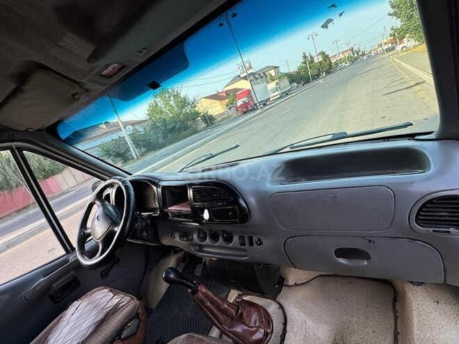 Ford Transit 1999, 525,000 km - 2.5 l - Quba