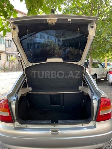 Opel Astra 2001, 185,000 km - 1.8 l - Gəncə