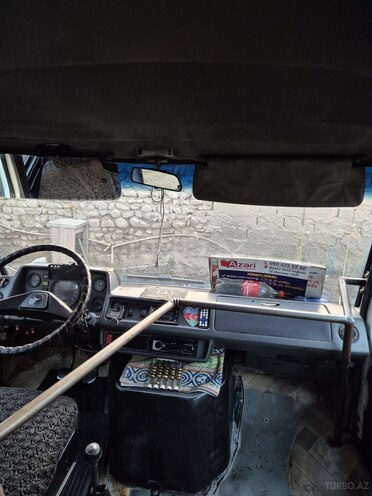 Mercedes 208 D 1994, 999,999 km - 2.3 л - Gəncə