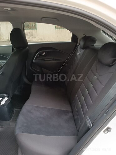 Kia Rio 2013, 95,000 km - 1.4 l - Bakı