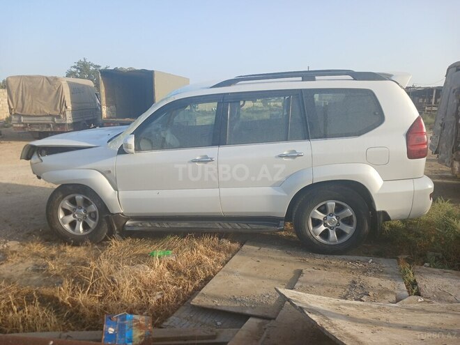 Toyota Land Cruiser Prado 2009, 230,000 km - 2.7 л - Bakı