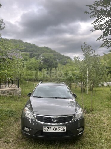 Kia  2010, 230,000 km - 1.6 l - Bakı