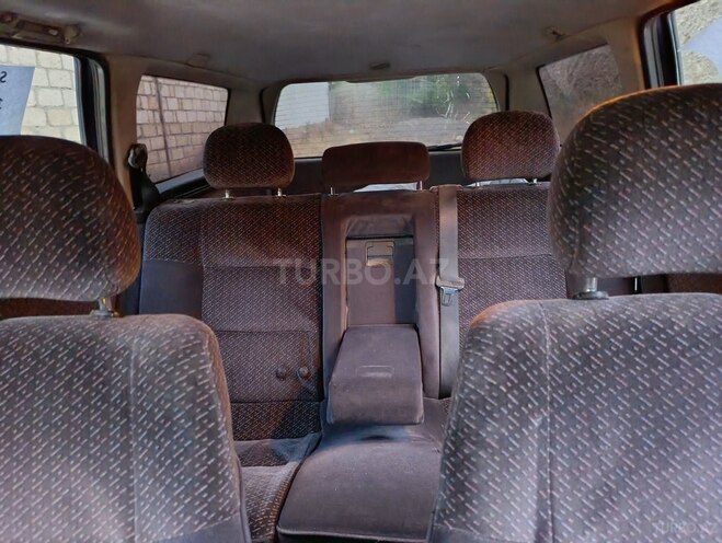 Opel Vectra 1996, 261,232 km - 2.0 l - Quba