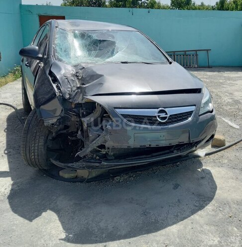 Opel Astra 2009, 273,599 km - 1.6 l - Gəncə