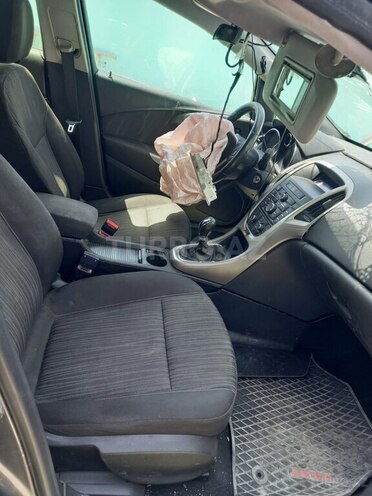 Opel Astra 2009, 273,599 km - 1.6 l - Gəncə