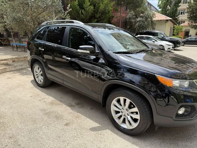 Kia Sorento-13