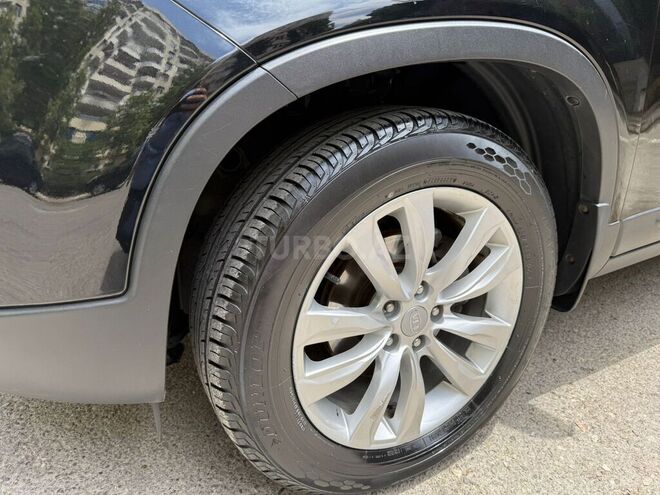 Kia Sorento-12