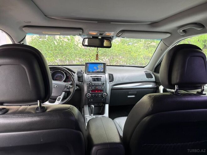 Kia Sorento-7