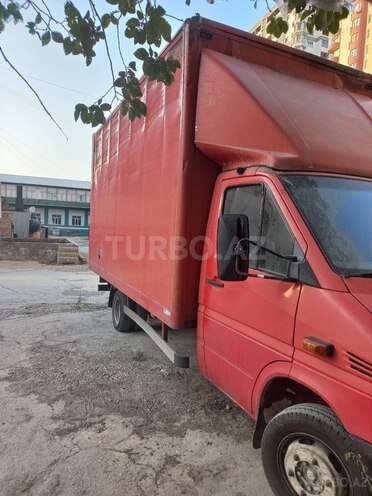 Mercedes Sprinter 413 2002, 350,000 km - 2.2 л - Bakı