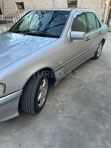 Mercedes C 240 1999, 280,000 km - 2.4 л - Bakı