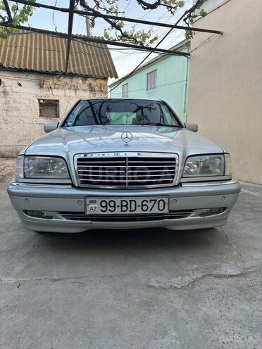 Mercedes C 240 1999, 280,000 km - 2.4 л - Bakı
