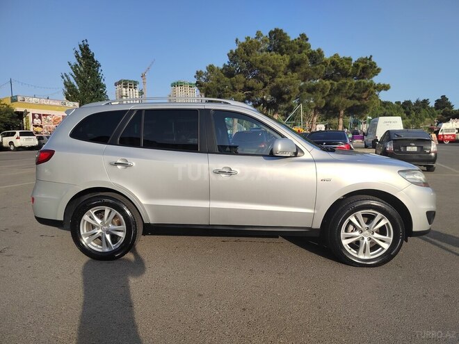 Hyundai Santa Fe 2009, 260,000 km - 2.0 л - Bakı
