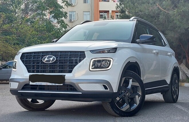 Hyundai Venue 2024, 9,000 km - 1.6 l - Bakı