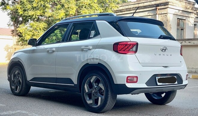 Hyundai Venue 2024, 9,000 km - 1.6 l - Bakı