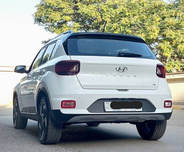 Hyundai Venue 2024, 9,000 km - 1.6 l - Bakı