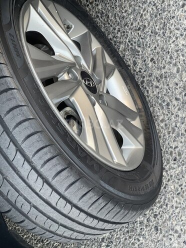 Hyundai Elantra 2019, 138,500 km - 1.6 л - Bakı