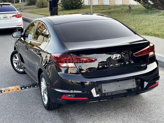 Hyundai Elantra 2019, 138,500 km - 1.6 л - Bakı