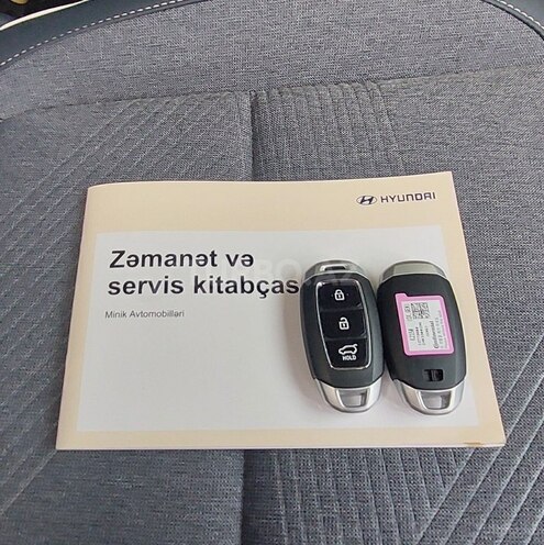 Hyundai Venue 2024, 9,000 km - 1.6 l - Bakı
