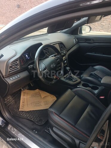 Hyundai Elantra 2019, 146,317 km - 1.6 л - Bakı