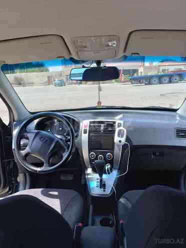 Hyundai Tucson 2008, 220,000 km - 2.0 l - Salyan