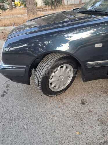 Mercedes E 240 1998, 235,000 km - 2.4 l - Bakı