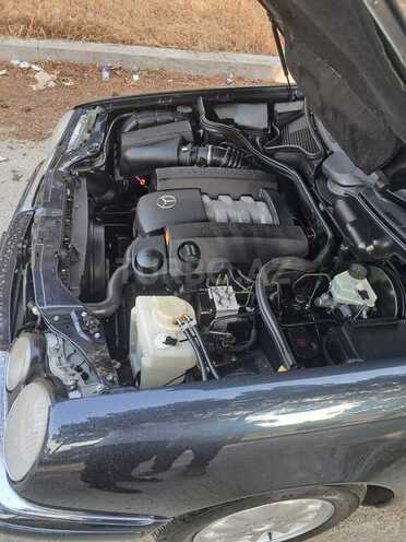 Mercedes E 240 1998, 235,000 km - 2.4 l - Bakı