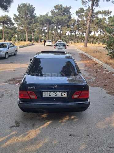 Mercedes E 240 1998, 235,000 km - 2.4 l - Bakı