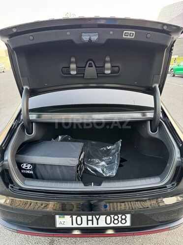 Hyundai Grandeur 2023, 23,000 km - 1.6 л - Bakı