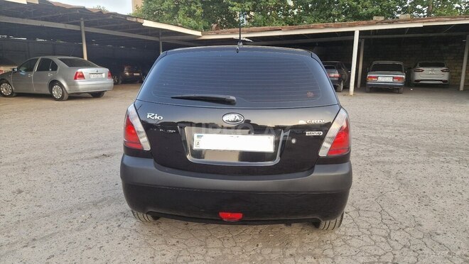 Kia Rio 2008, 285,000 km - 1.5 l - Gəncə