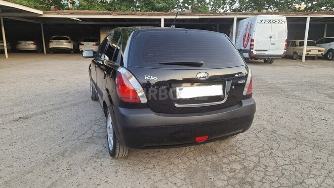 Kia Rio 2008, 285,000 km - 1.5 l - Gəncə